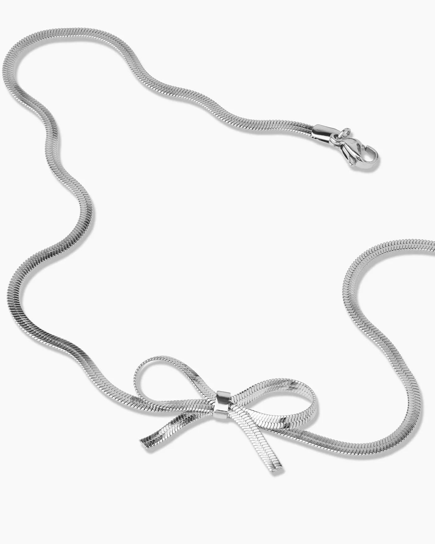 Gümüş Renk Fiyonk Choker Kolye